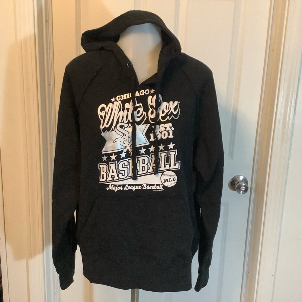 White Sox 5 TH & ocean unisex black sweater white Sox Chicago size Large